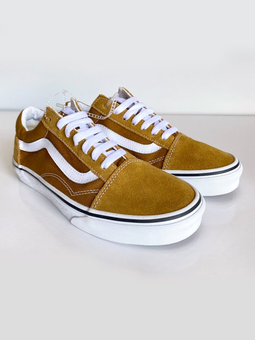 VANS Old Skool Eco Yellow / Gold Suede Skate Sneakers Shoes Women’s 7 Men’s 5.5 - Picture 9 of 11